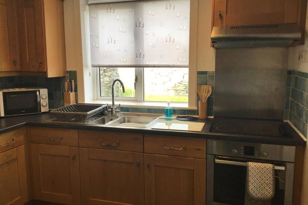 Crofters Cottage At 100 Midtown Melness المظهر الخارجي الصورة